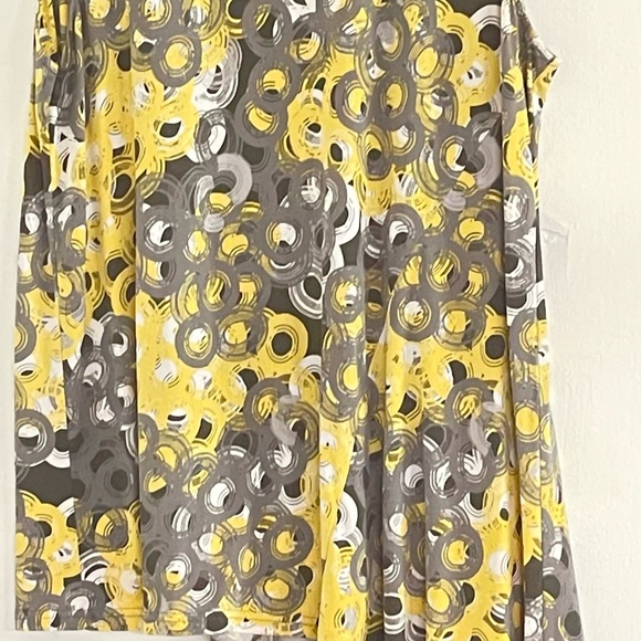 ALFANI Yellow Print top size XL - Picture 5 of 5